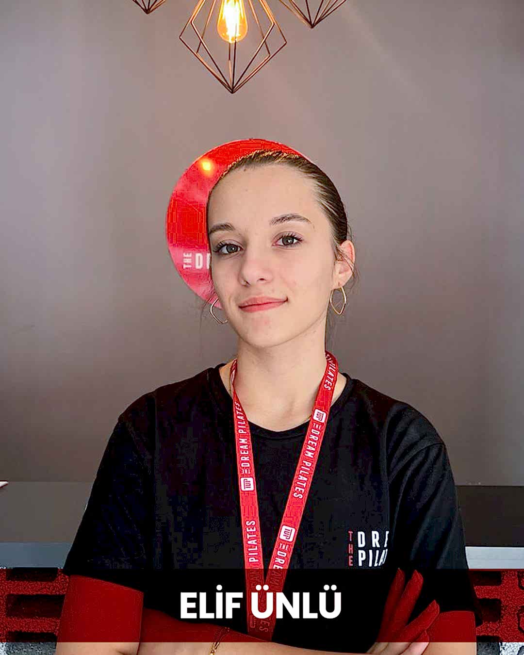 ELİF ÜNLÜ